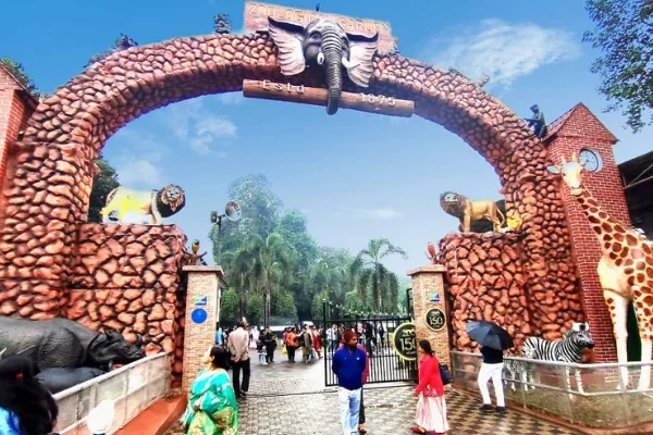 Alipore Zoo Kolkata: Ticket Price, Timings, Animals, Major Attractions & How to Reach {2026 Guide}