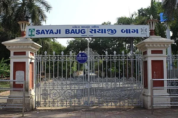 Kamati Baug Zoo Vadodara: Ticket Price, Timings, Animals, Location & Animals at the Zoo