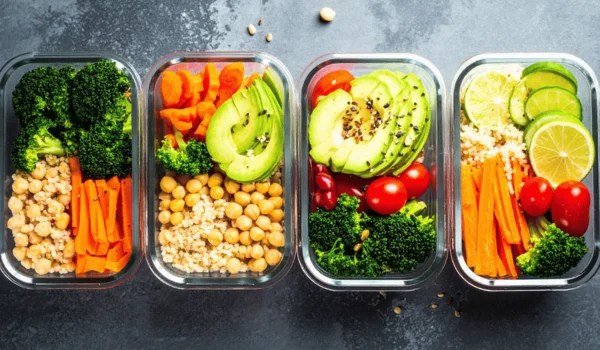 Meal Prep Guide (2026): How to Plan, Prepare & Save Time With Healthy Meals