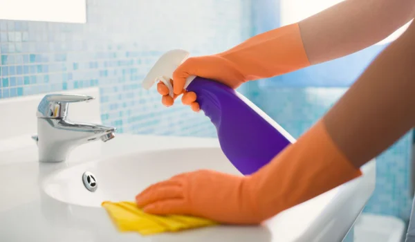 7 Bathroom Cleaning Areas Homeowners Often Miss During Regular Cleaning and Why They Need Extra Attention